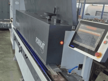 Widok z przodu maszyny FELDER Tempora F400 FORMAT4