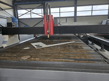 Widok z przodu maszyny Baykal BPS-3006