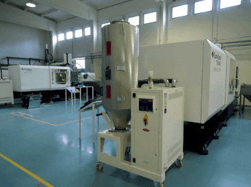 Widok z przodu maszyny SUMITOMO SHI DEMAG IntElect 220/610-750 smart