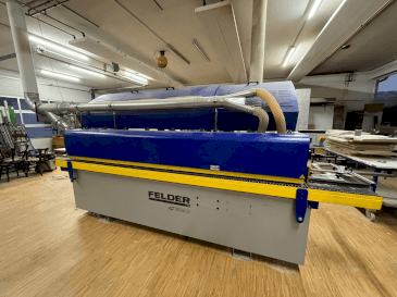 Widok z przodu maszyny FELDER MG580