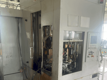 Widok z prawej maszyny GEHRING L2-630 (2013)