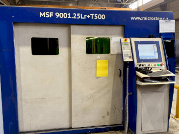 Widok z przodu maszyny MicroStep MSF 9001.25Lr+T500 (2015)