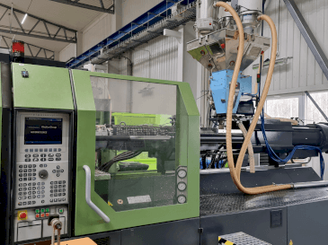 Widok lewej strony maszyny DEMAG Concept 420/810-2300