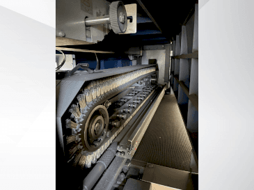 Widok z przodu maszyny LISSMAC SBM-M 1500 B2