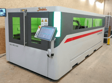 Widok z przodu maszyny Baykal BLE PRO 1530