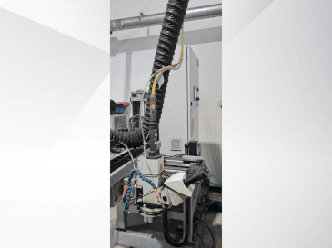Widok z przodu maszyny TRUMPF TRUPULSE 304