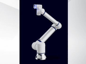 Widok z przodu maszyny ELITE Robots CS625