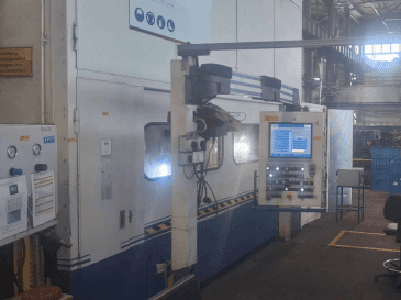 Widok z przodu maszyny Müller HUQ 630.30