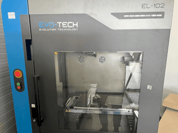 Widok z przodu maszyny EVO-tech EL-102 V2