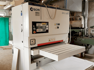 Widok z przodu maszyny SCM DMC sd60