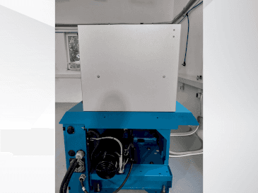 Widok z przodu maszyny BOY 50 E