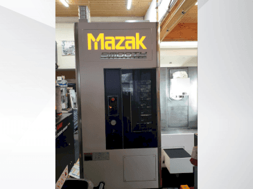 Widok z przodu maszyny Mazak INTEGREX j-200S