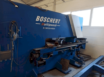 Widok z przodu maszyny BOSCHERT MULTIPUNCH 1250