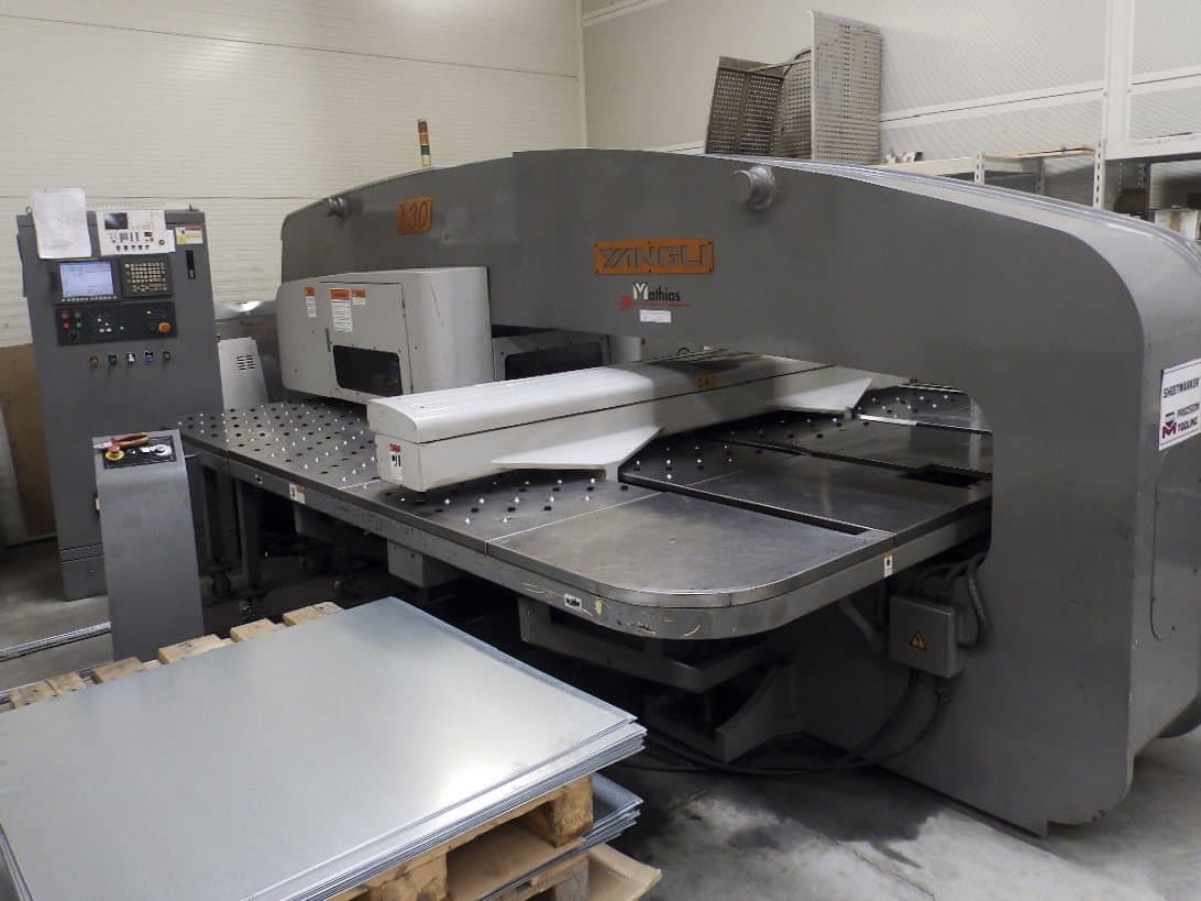 Widok z lewej maszyny Yangli T30