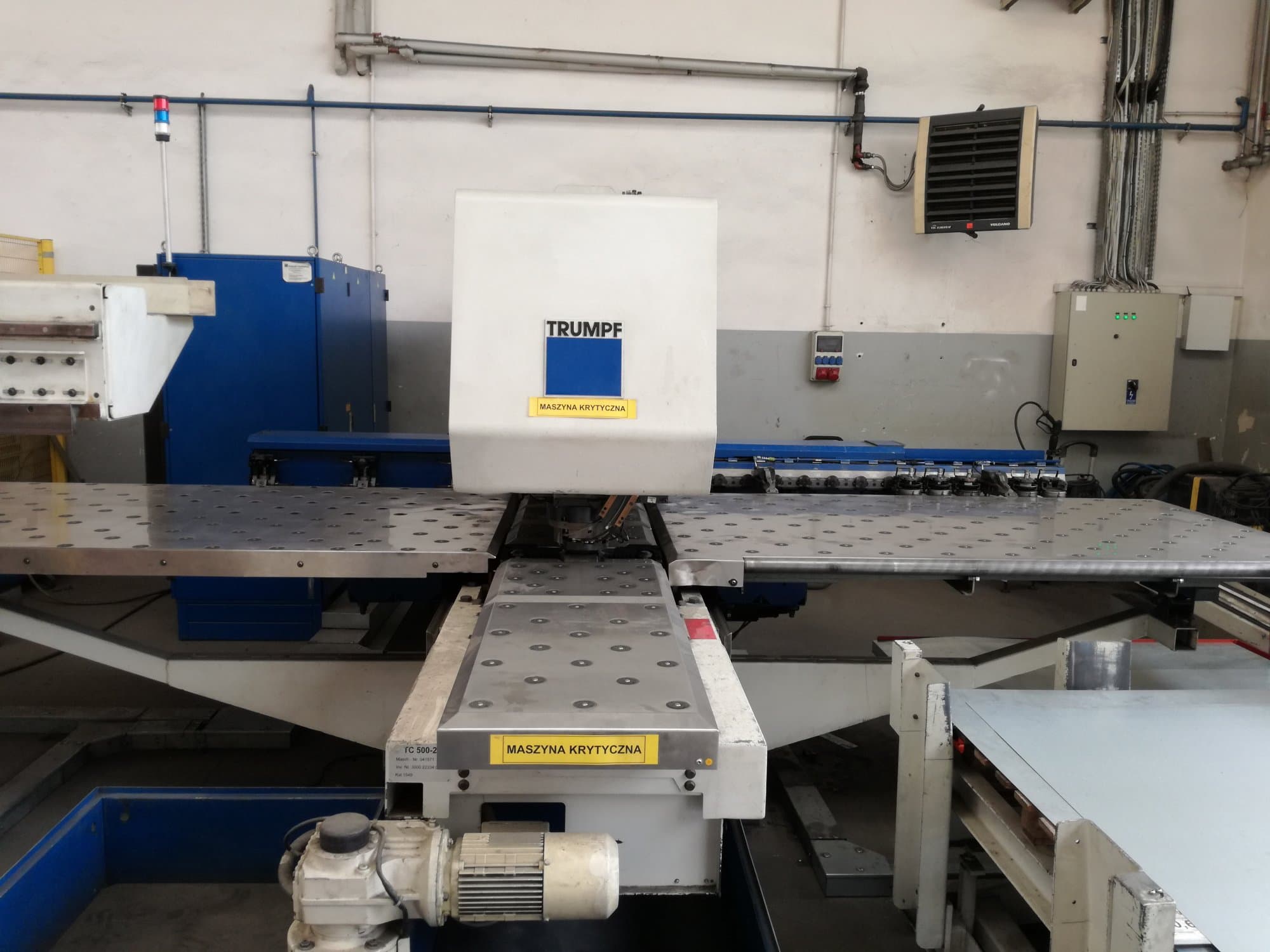 Widok z przodu maszyny Trumpf Trumatic 500