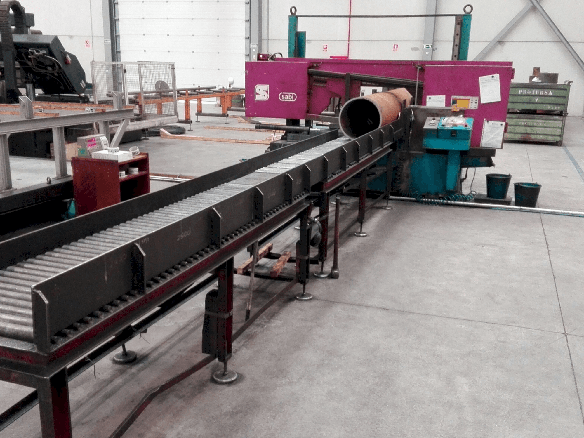 Widok z przodu maszyny Sabi PB-450A-NC