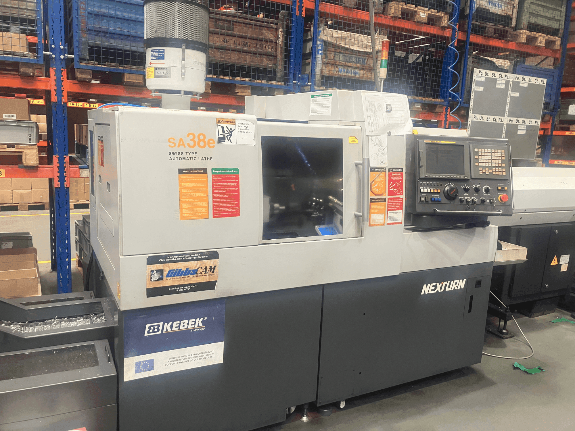 Widok z przodu maszyny Nexturn SA-38e