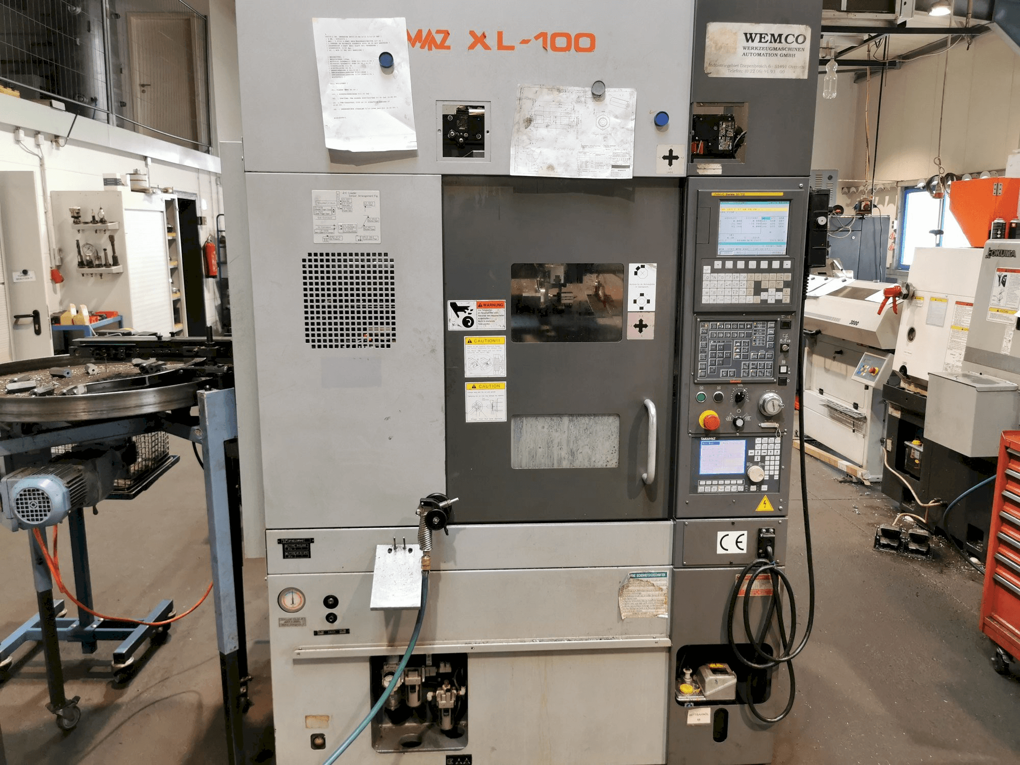 Widok z przodu maszyny Takamaz XL100