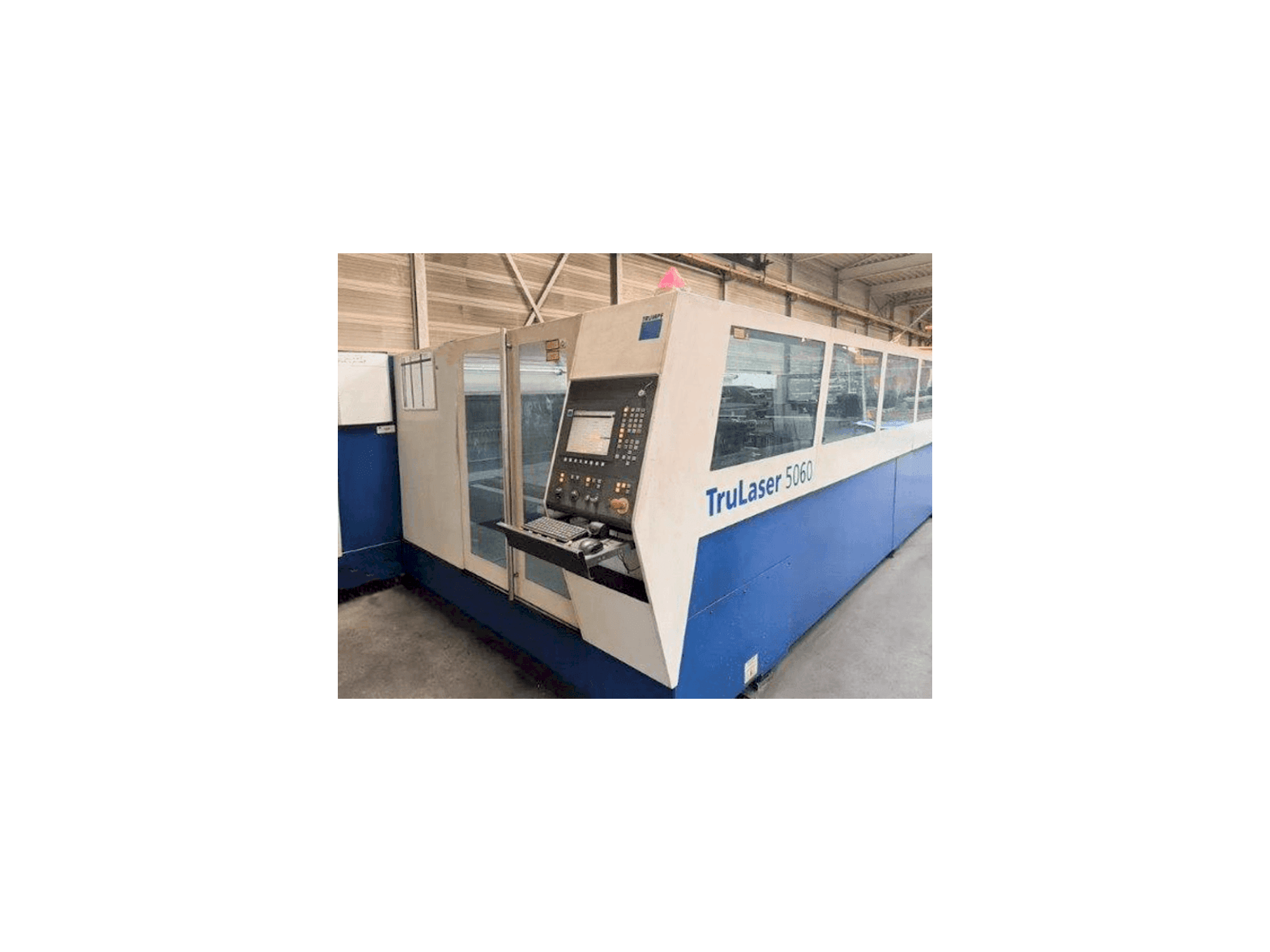 Widok z przodu maszyny TRUMPF TruLaser 5060