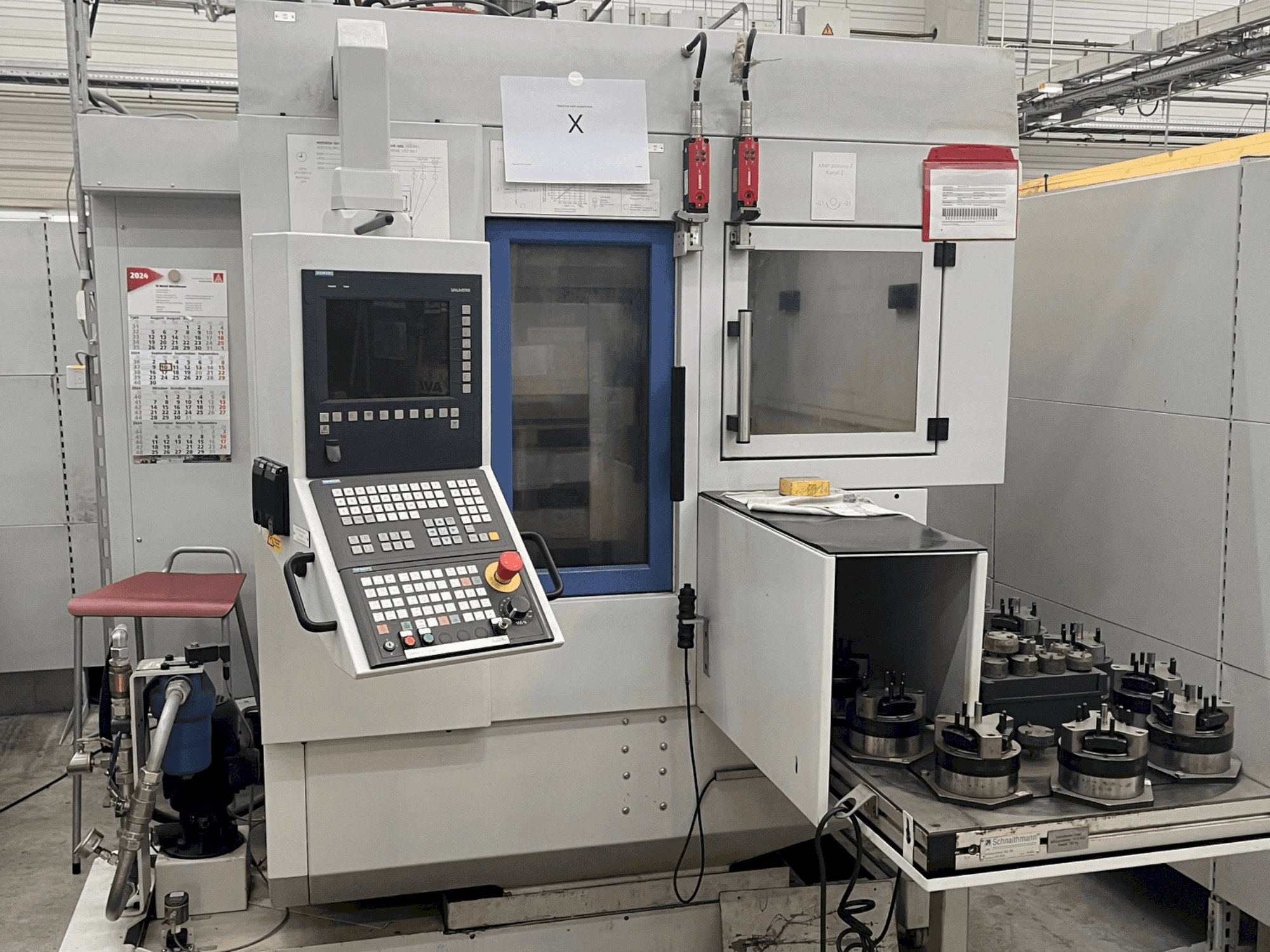 Widok z przodu maszyny Scherer - Feinbau VDZ 100L