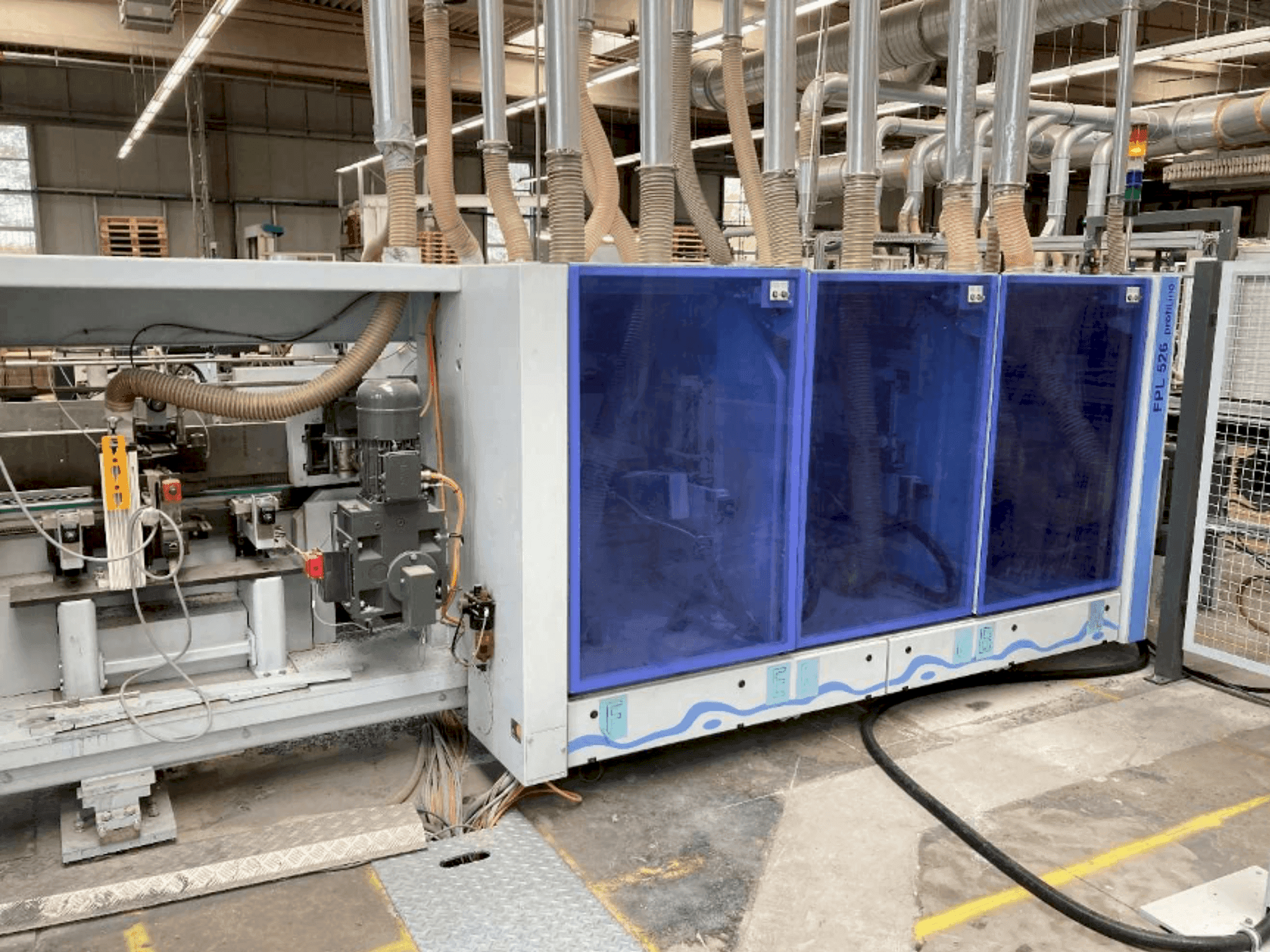 Widok z przodu maszyny HOMAG PROFI FPL 525/6/04/PW/V LVT Profiling System