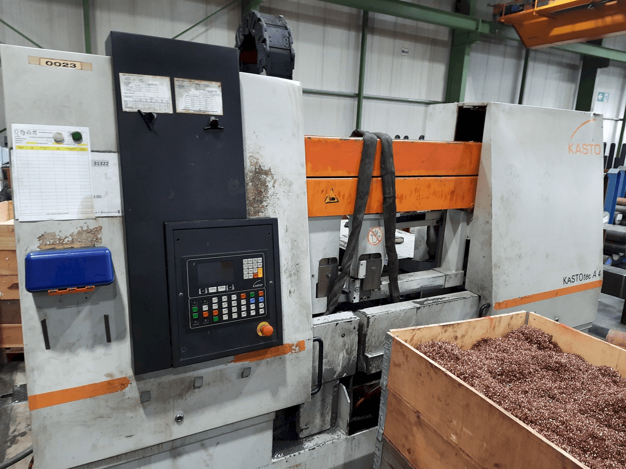 Widok z przodu maszyny KASTO tec A 4