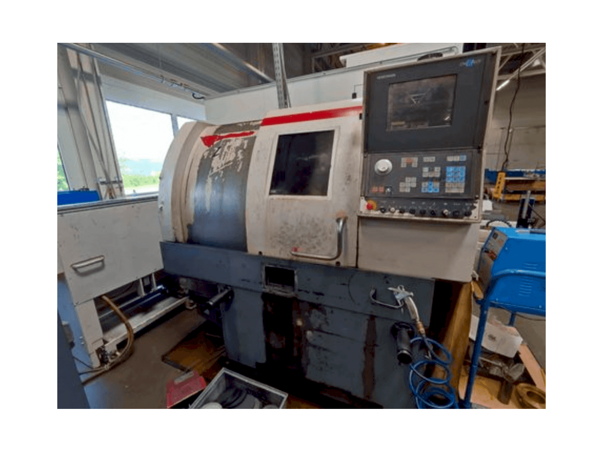 Widok z przodu maszyny WEMAS DZ150