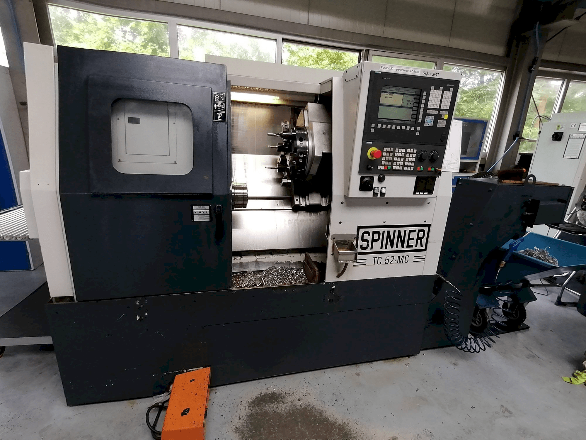 Widok z przodu maszyny SPINNER TC 52-MC