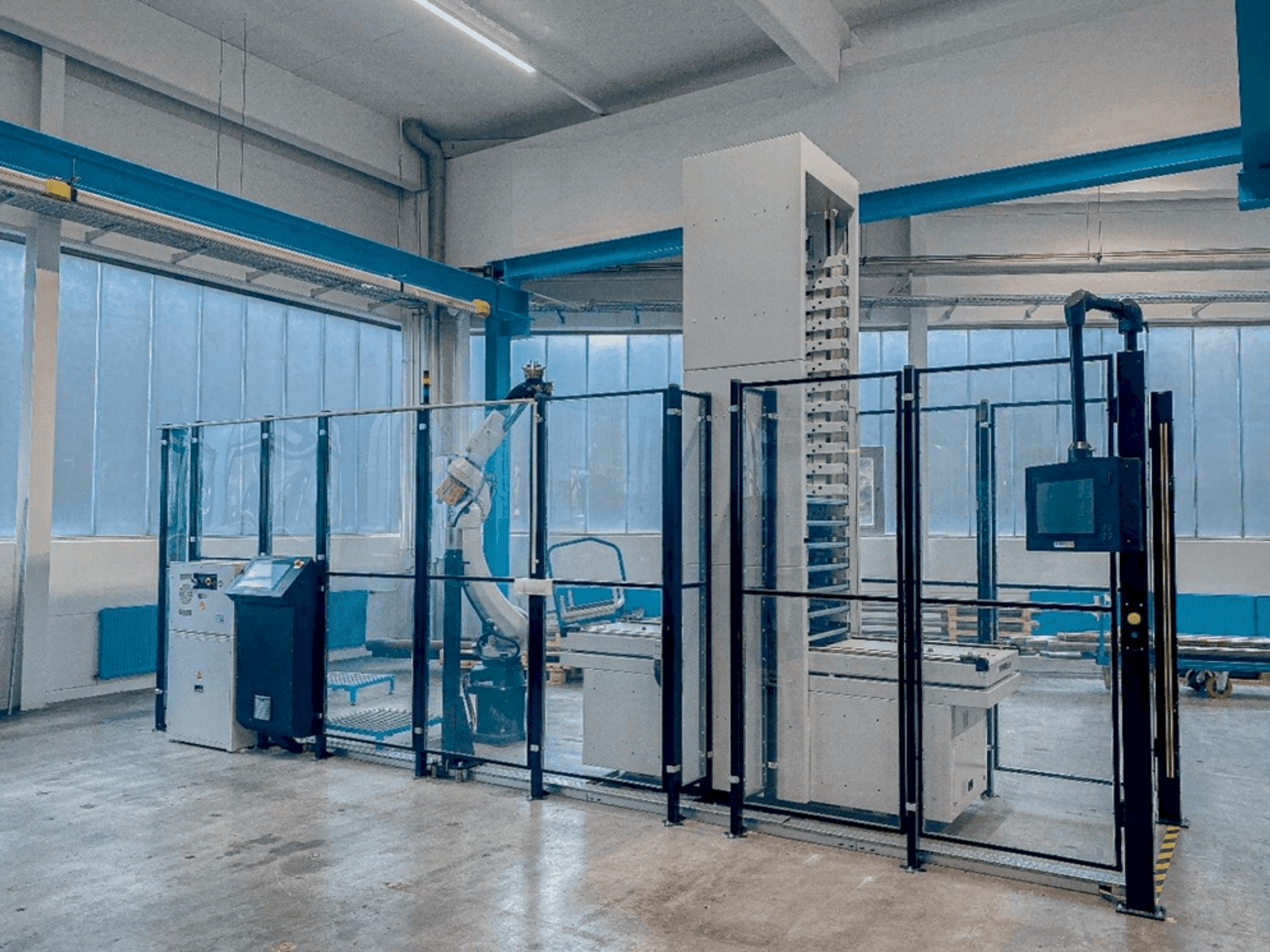 Widok z przodu maszyny FANUC ARC Mate 120iD/35, M-20iD/35