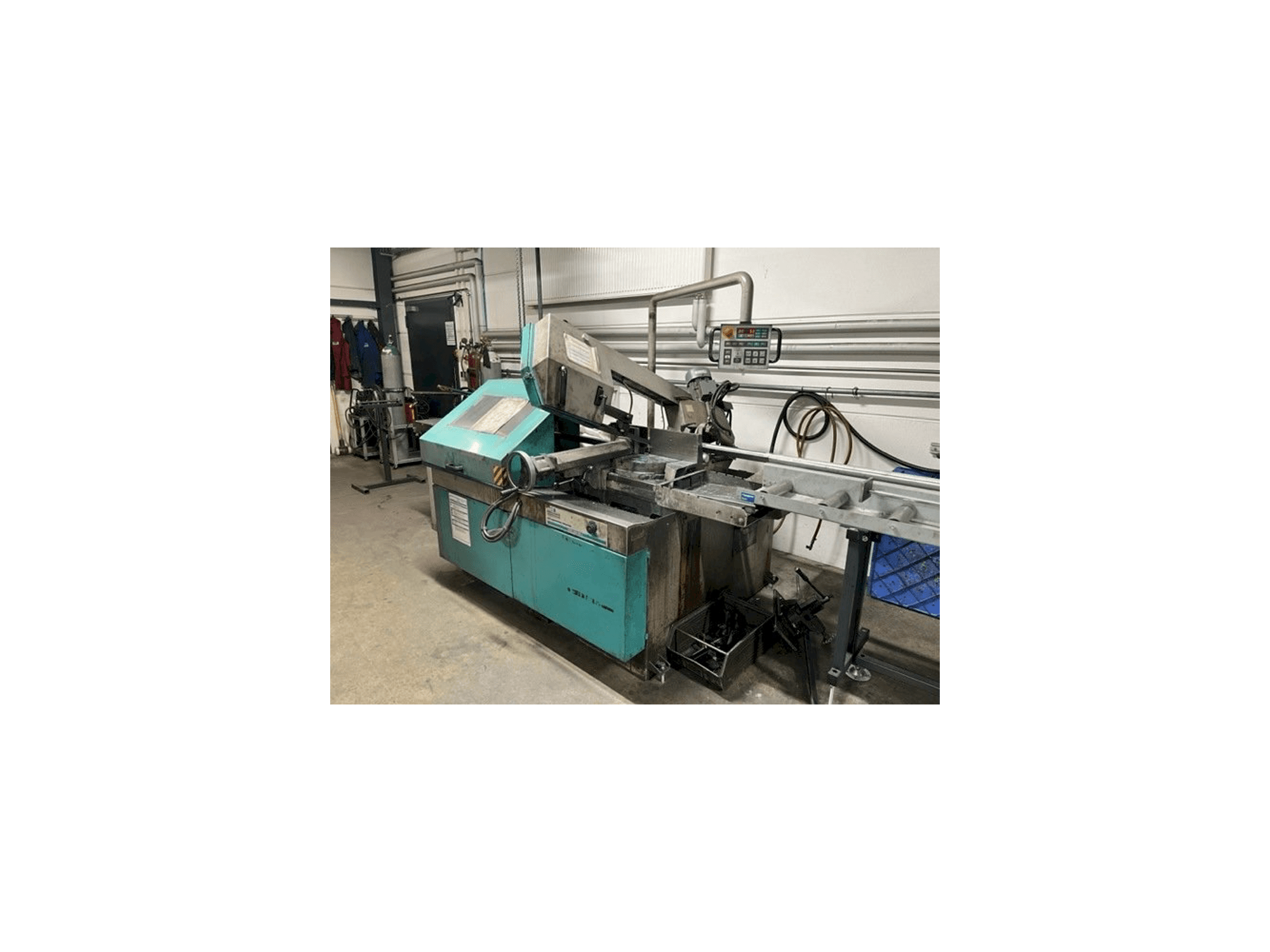 Widok z przodu maszyny BERG & SCHMID GBS 280 VA-i