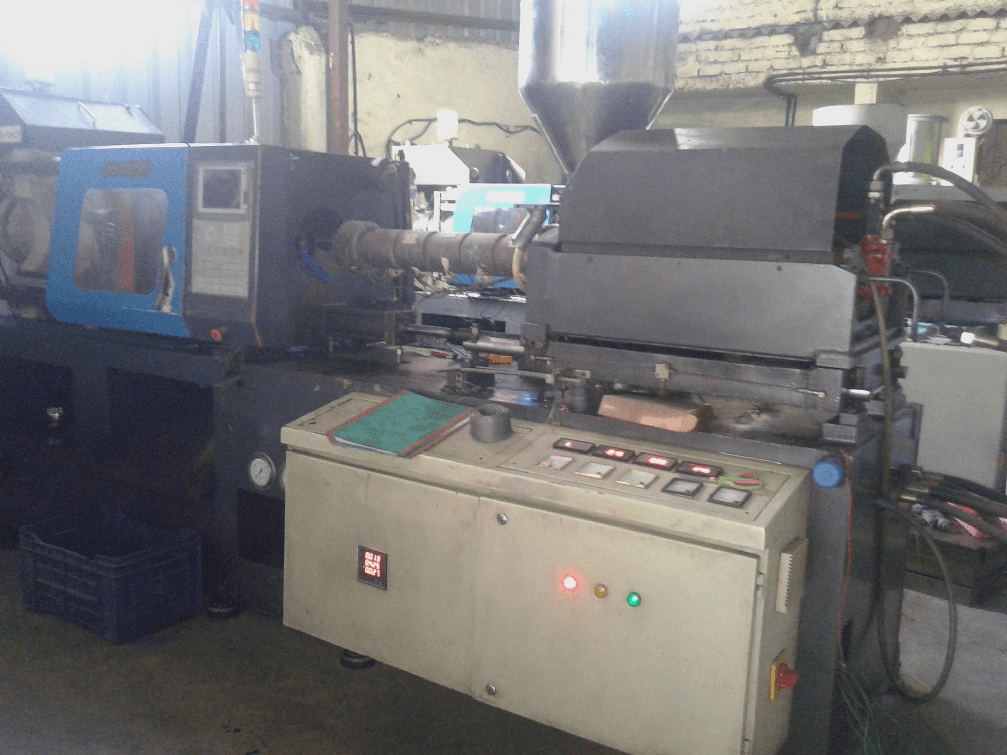 Widok z prawej maszyny Flu-tech IMS 85