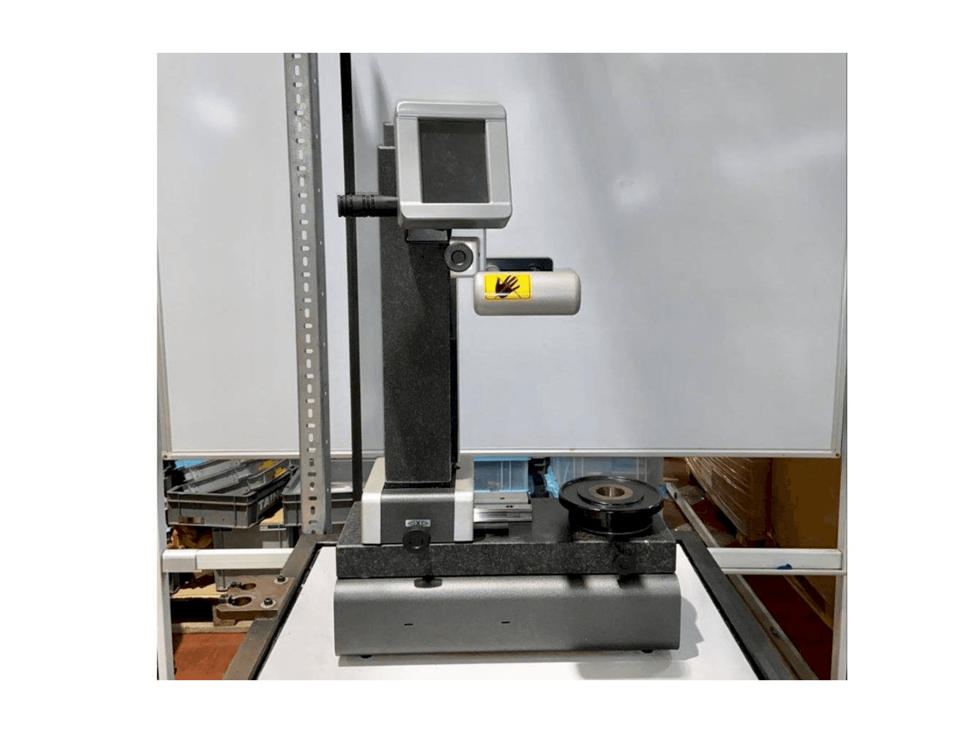 Widok z przodu maszyny ELB CONTROLLI LARTH