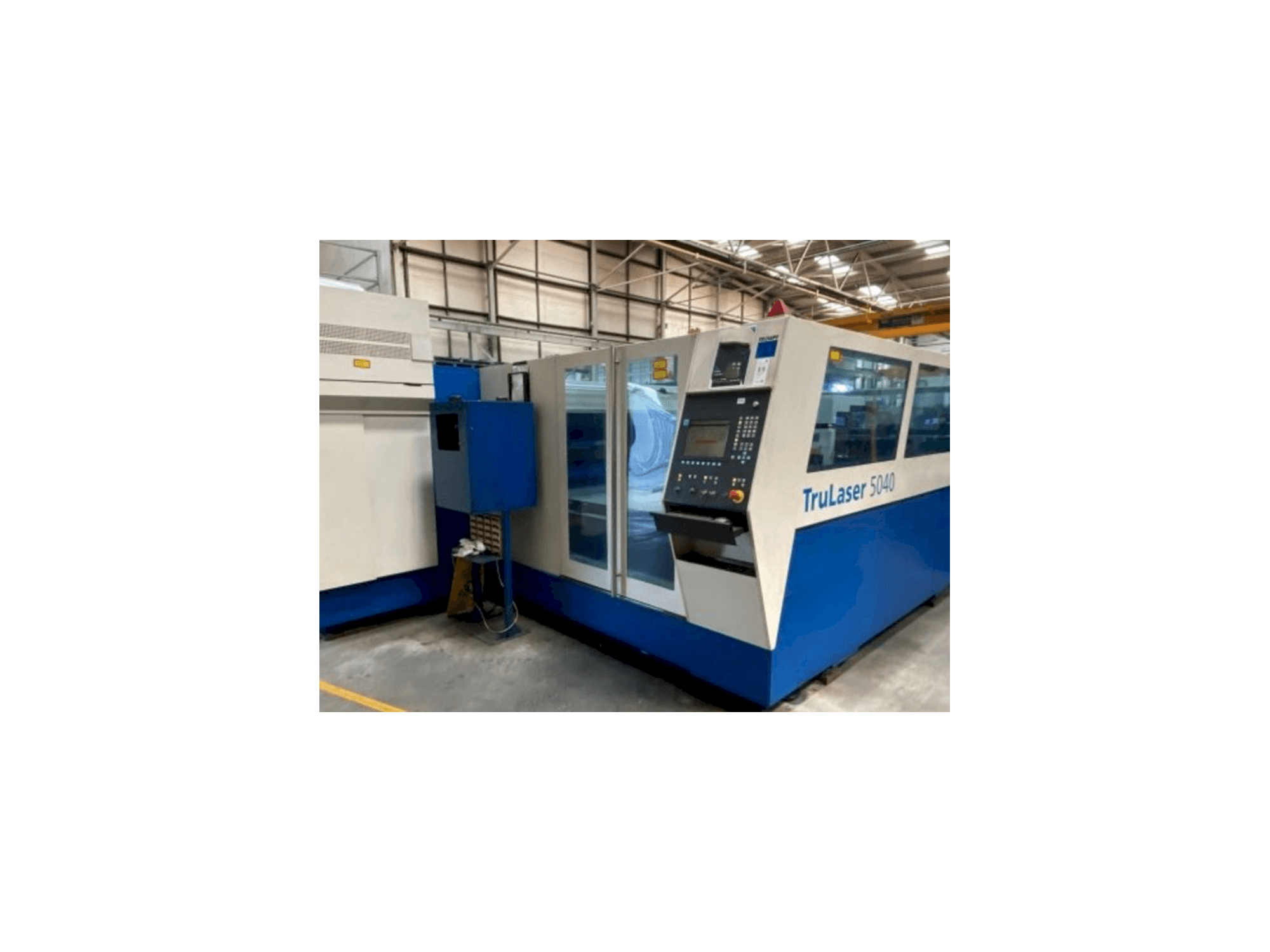 Widok z przodu maszyny Trumpf TruLaser 5040