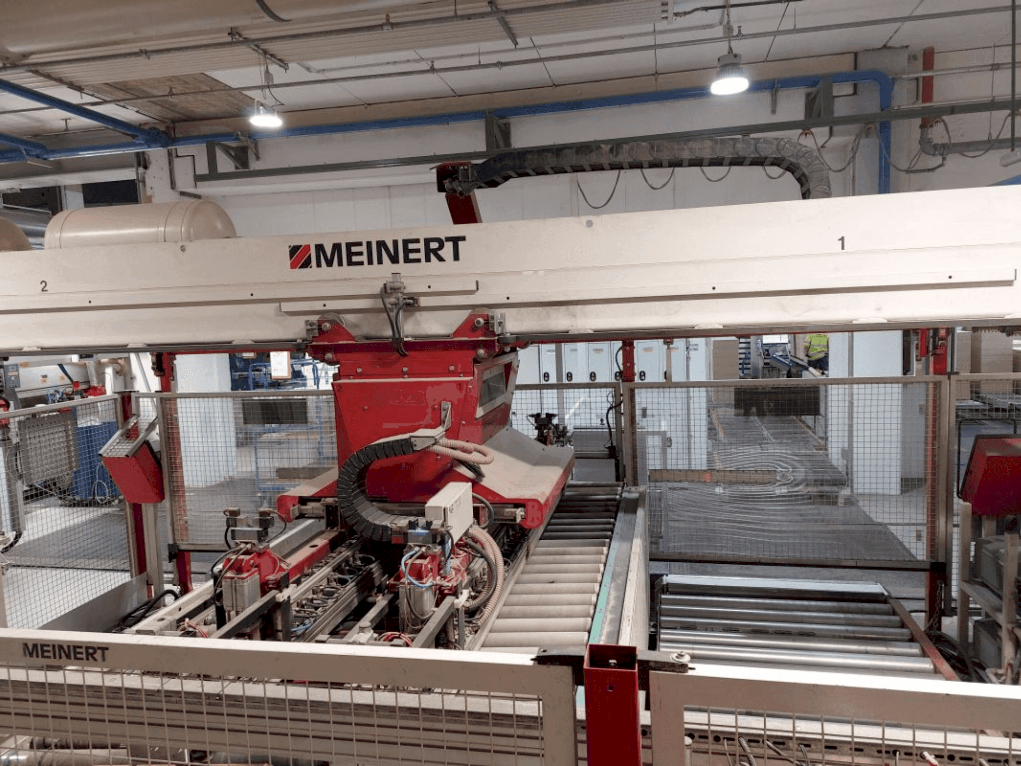 Widok z przodu maszyny IMA Complete Line