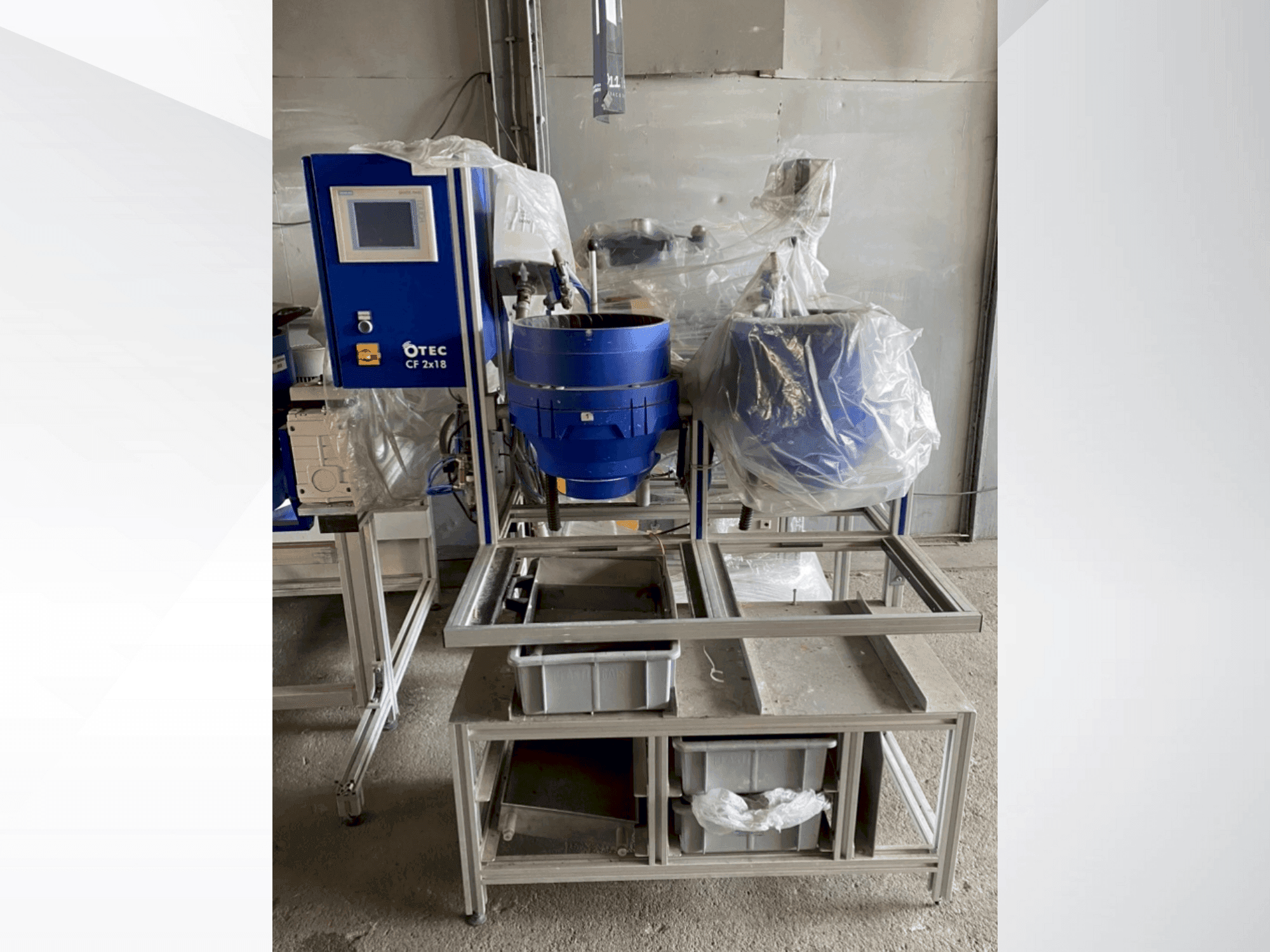 Widok z przodu maszyny OTEC CF 2x 18