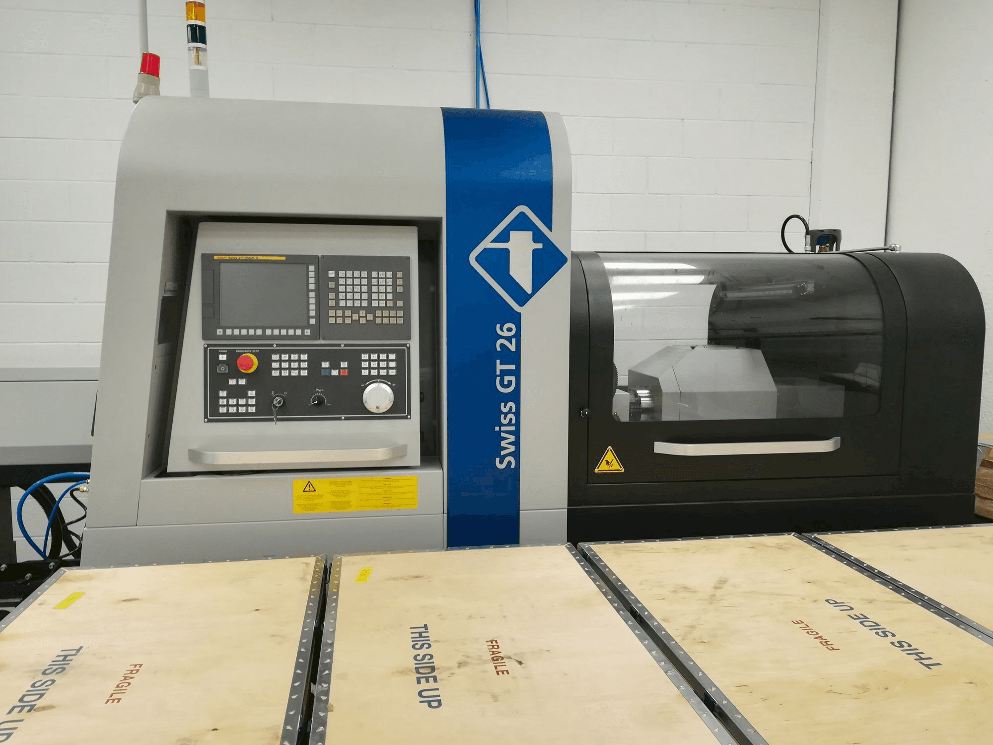 Widok z przodu maszyny Swiss GT 26
