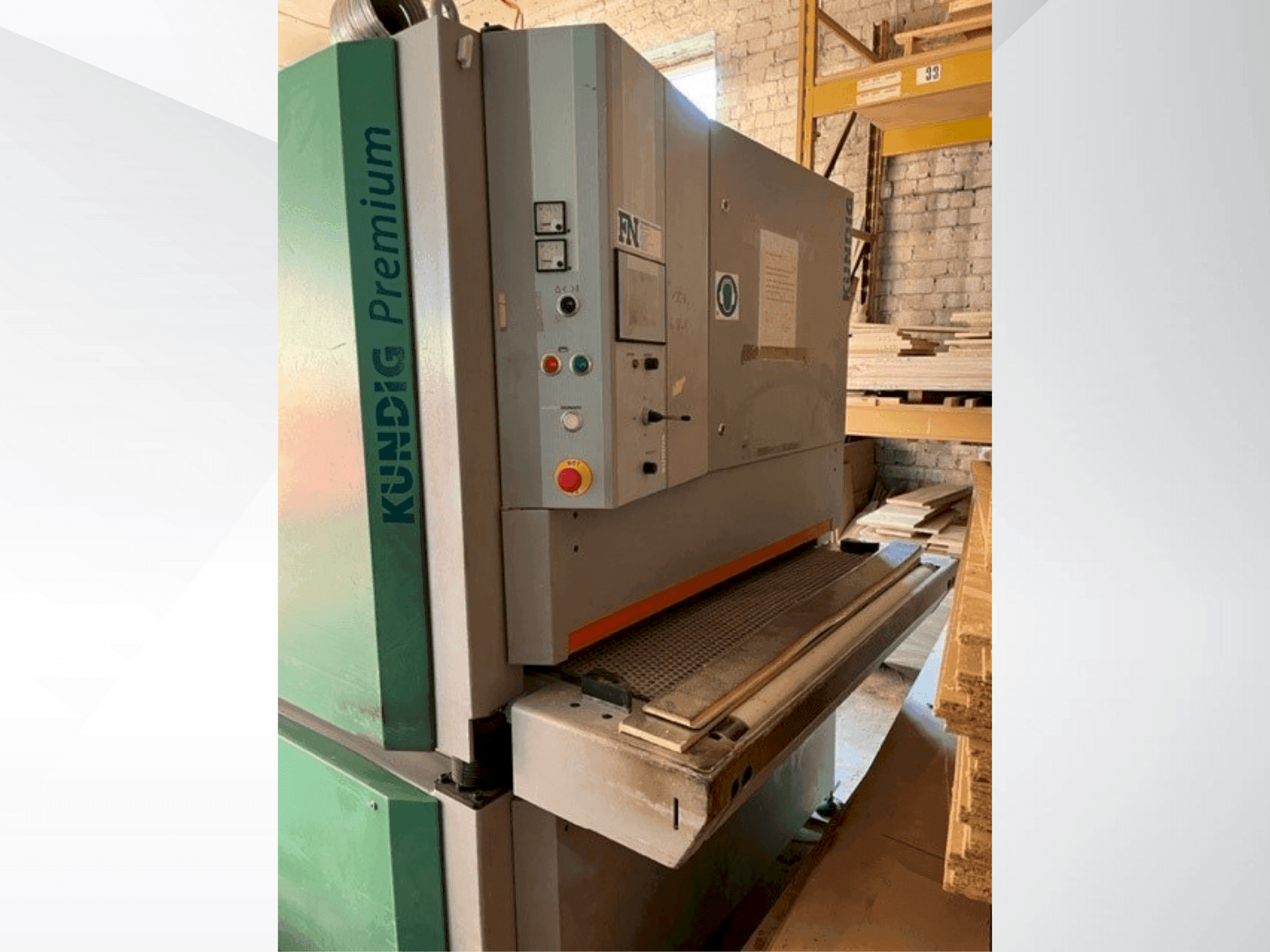 Widok z przodu maszyny Kundig Premium-2 1100-RE