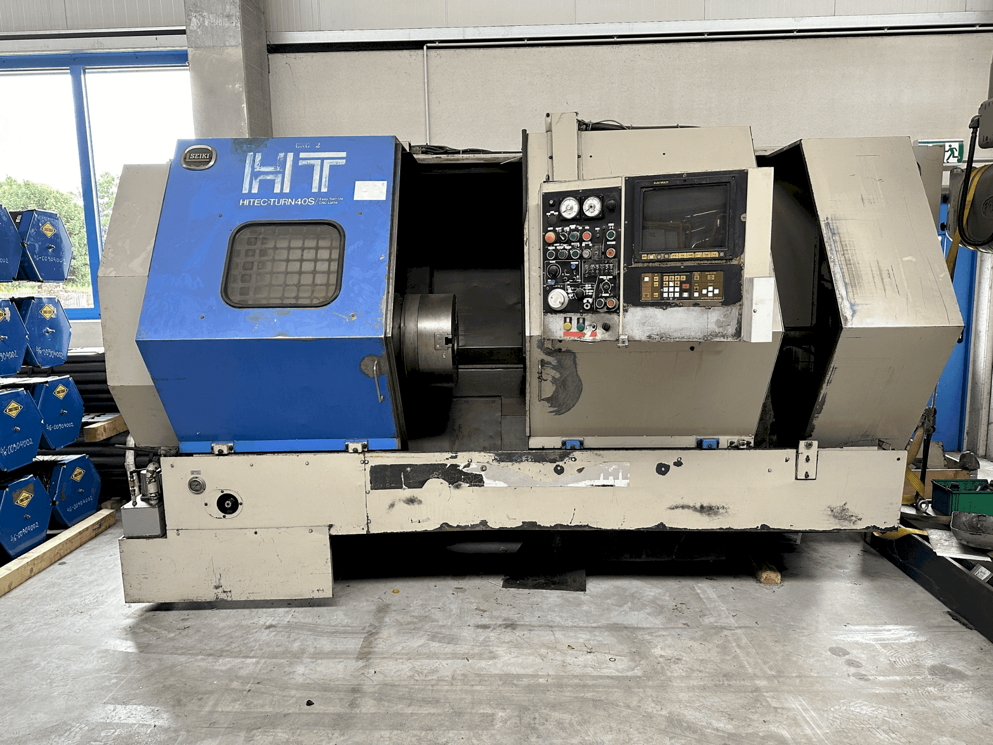 Widok z przodu maszyny HITACHI SEIKI HT 40S
