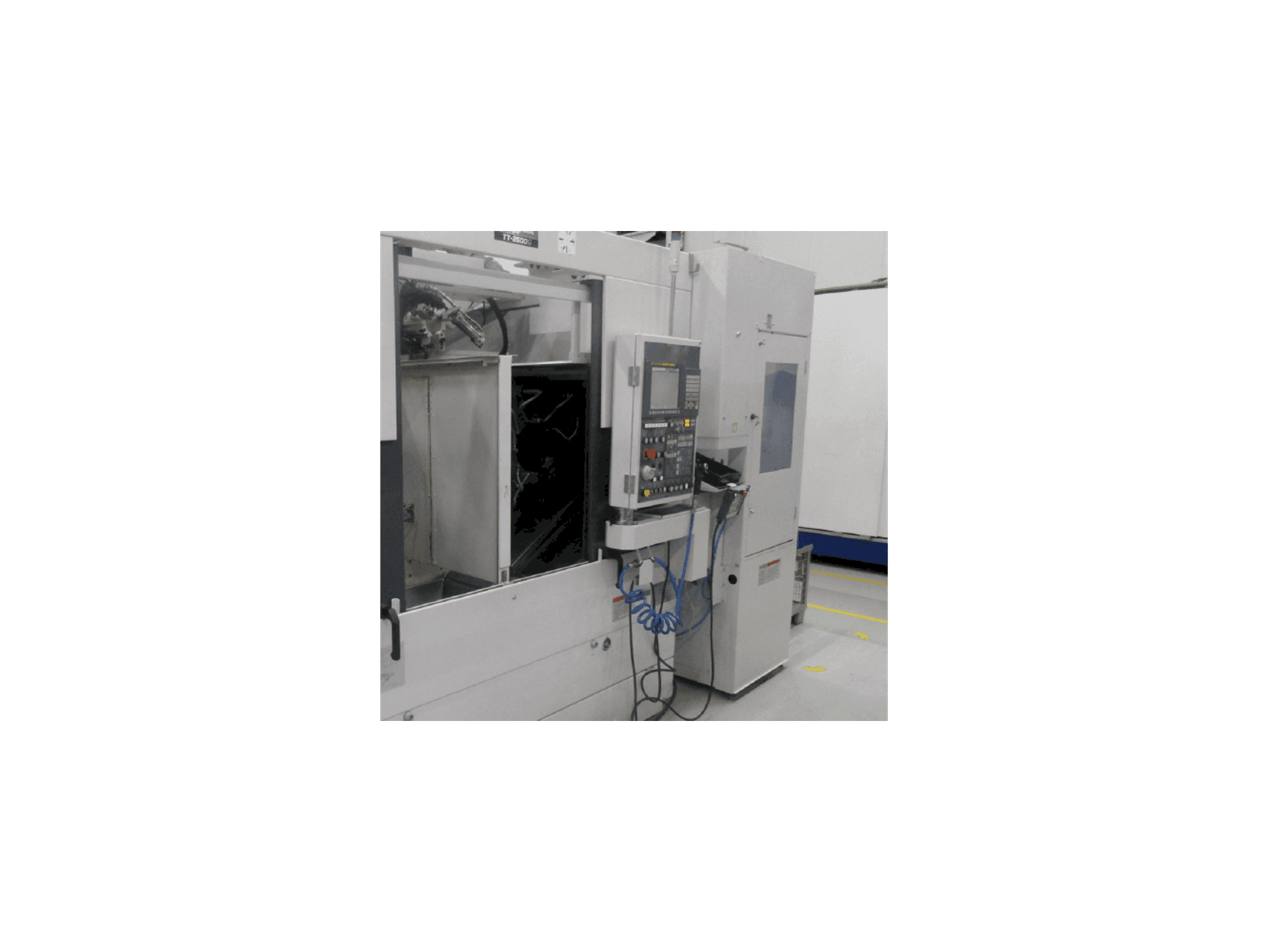 Widok z przodu maszyny Takisawa TT-2600G