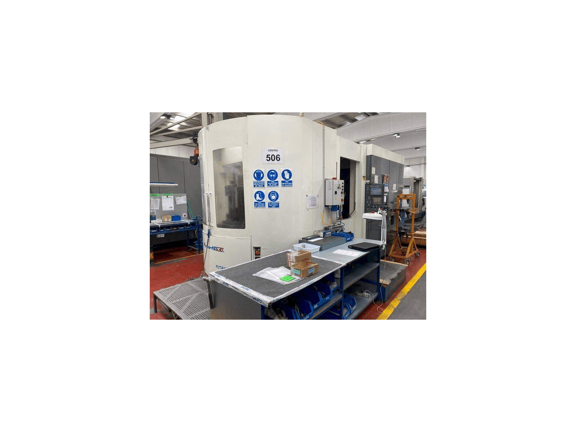 Widok z przodu maszyny Kitamura Mycenter HX630L