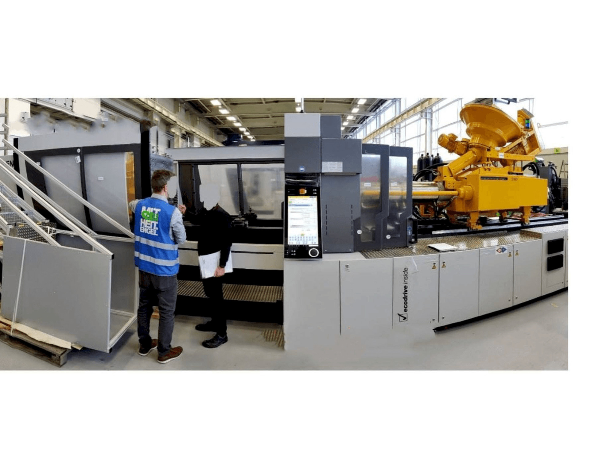 Widok z przodu maszyny ENGEL Vc 5160/260