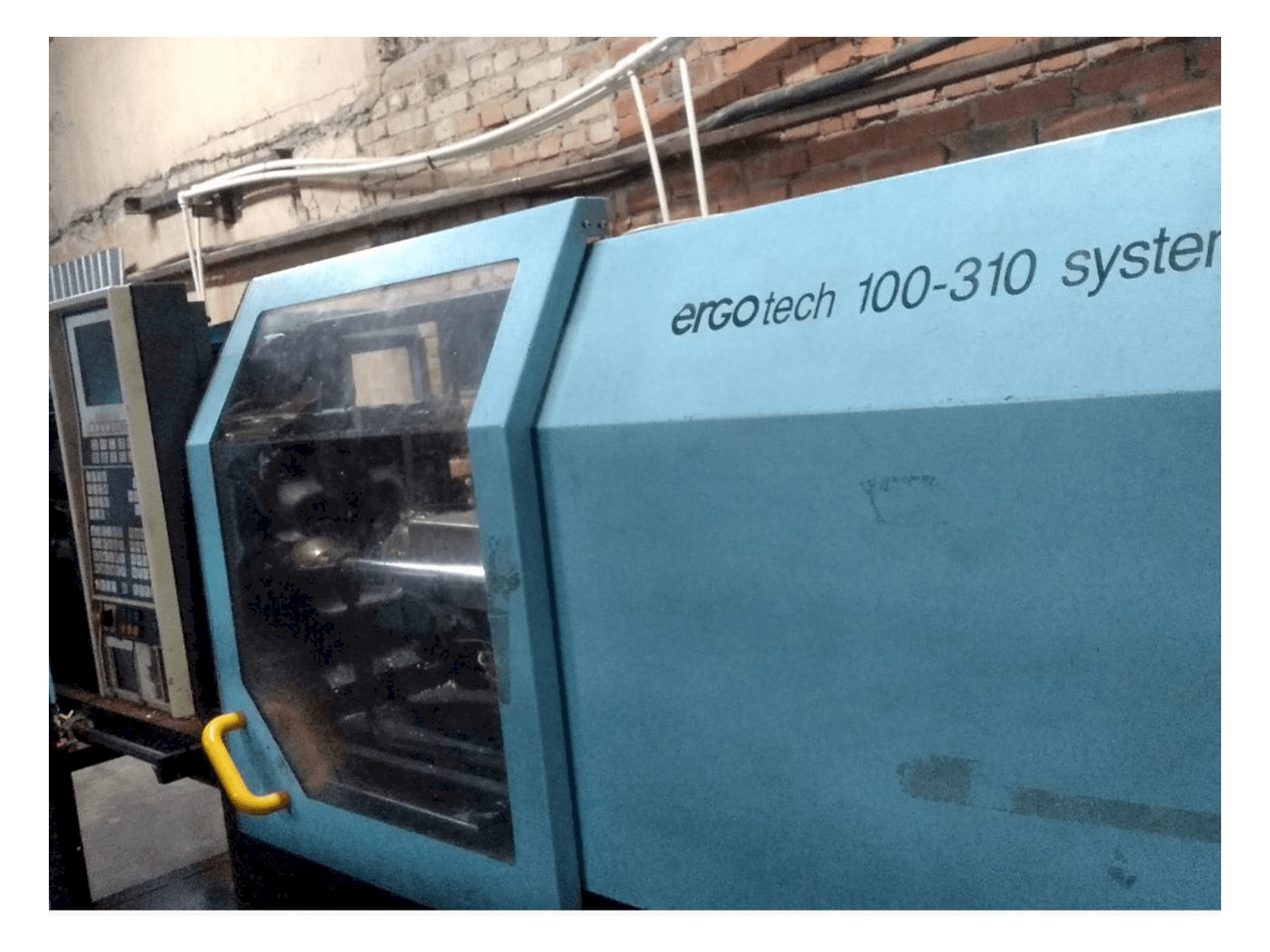 Widok z przodu maszyny DEMAG ERGOtech system 100-310