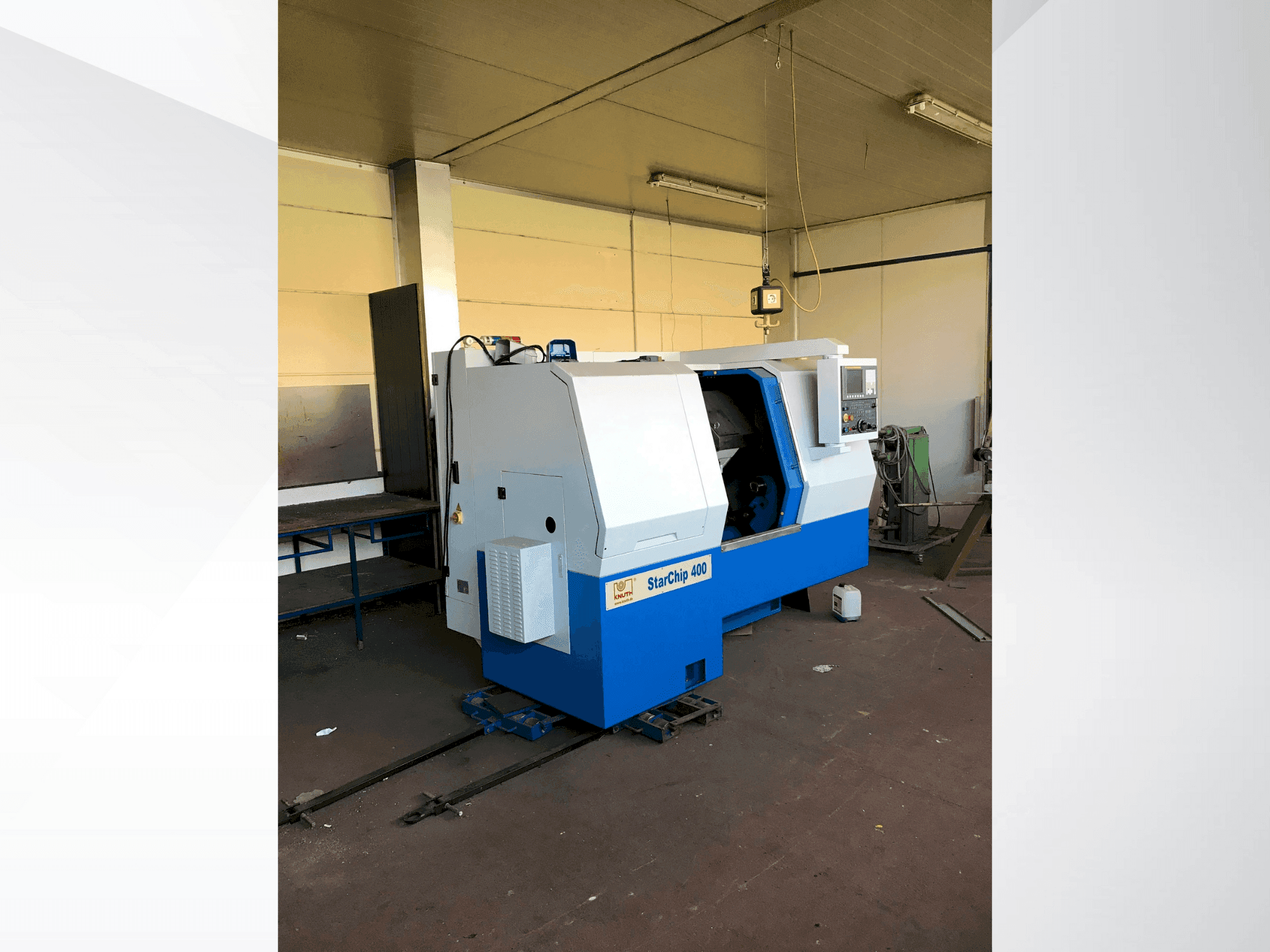 Widok z przodu maszyny KNUTH Starship 400