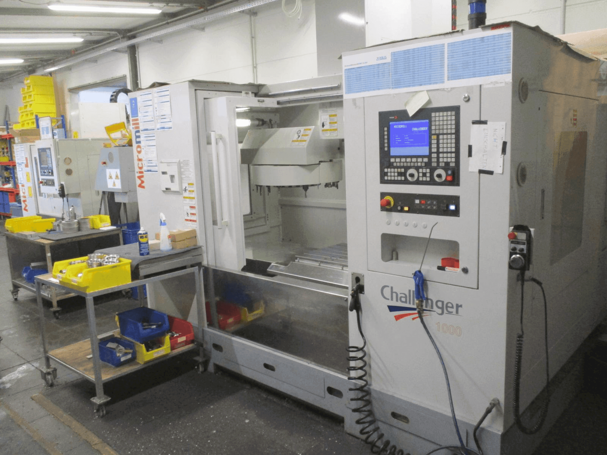 Widok z przodu maszyny BUFFALO Micromill Challenger MM-1000