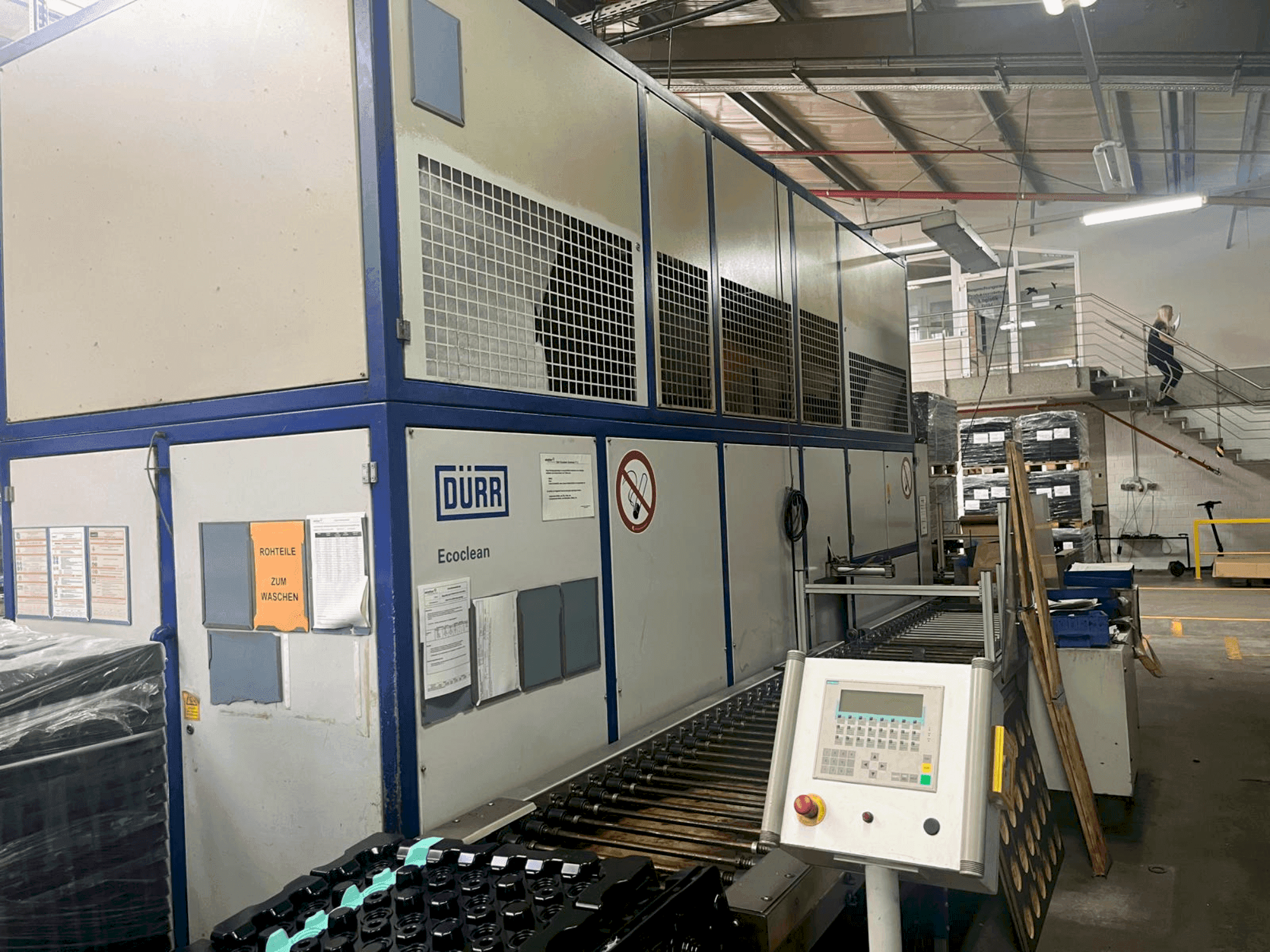 Widok z przodu maszyny DÜRR Universal 71C (2003)