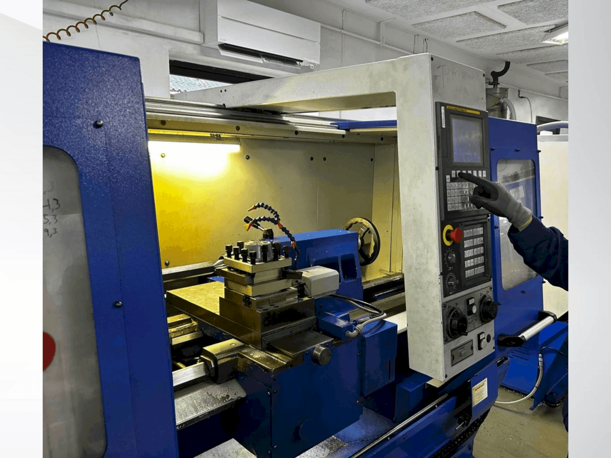 Widok z przodu maszyny Pinacho SMART 260