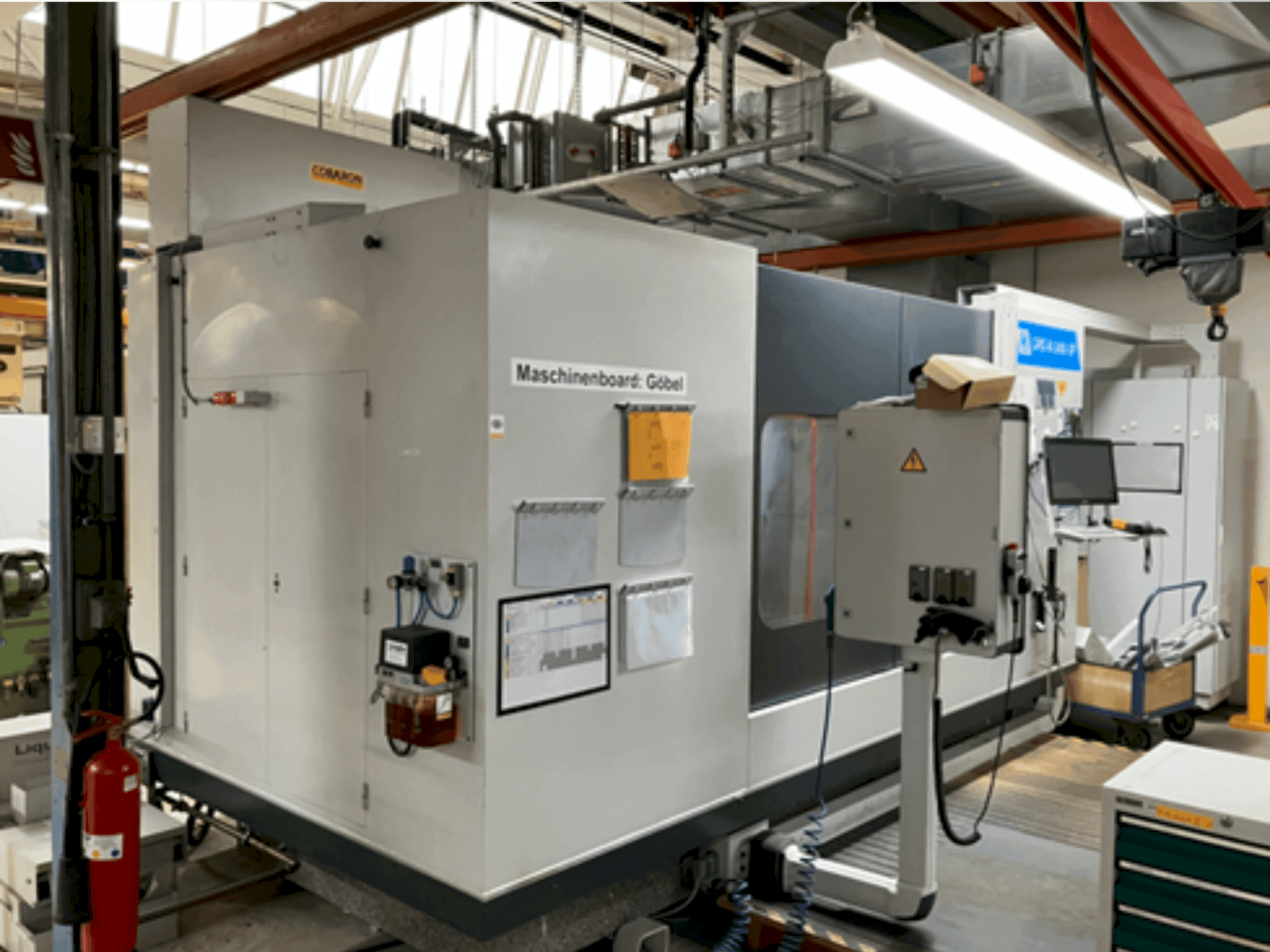 Widok z przodu maszyny Willi Göbel GRS-III-2400-SP