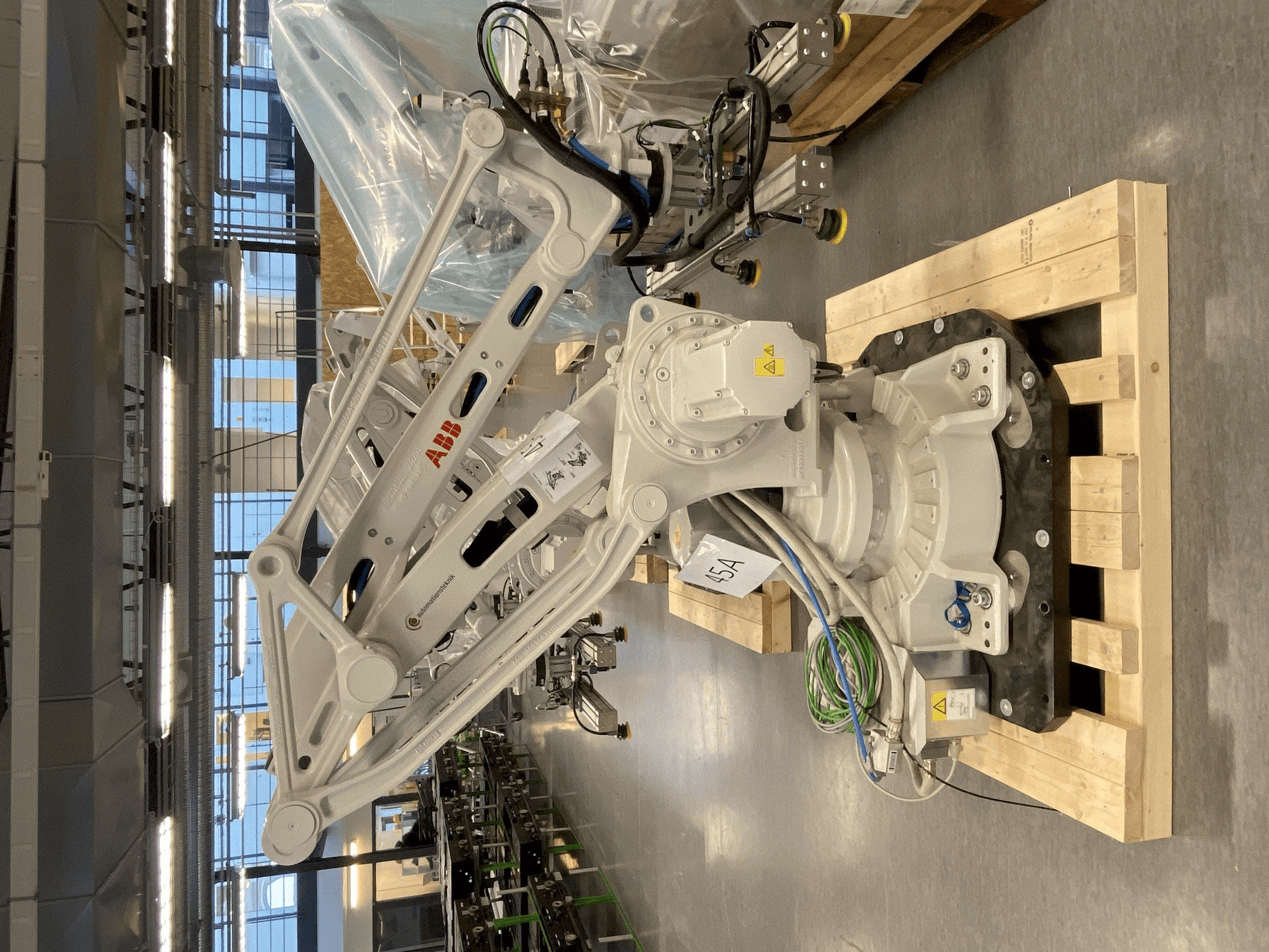 Widok z przodu maszyny ABB IRB 460-110/2.4