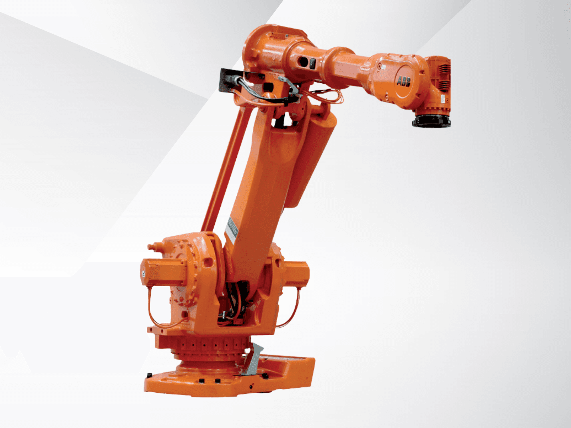 Ramię robota ABB IRB 6660-205/1.9 w kolorze pomarańczowym, widziane z boku, ukazujące jego przeguby i przemysłową konstrukcję.