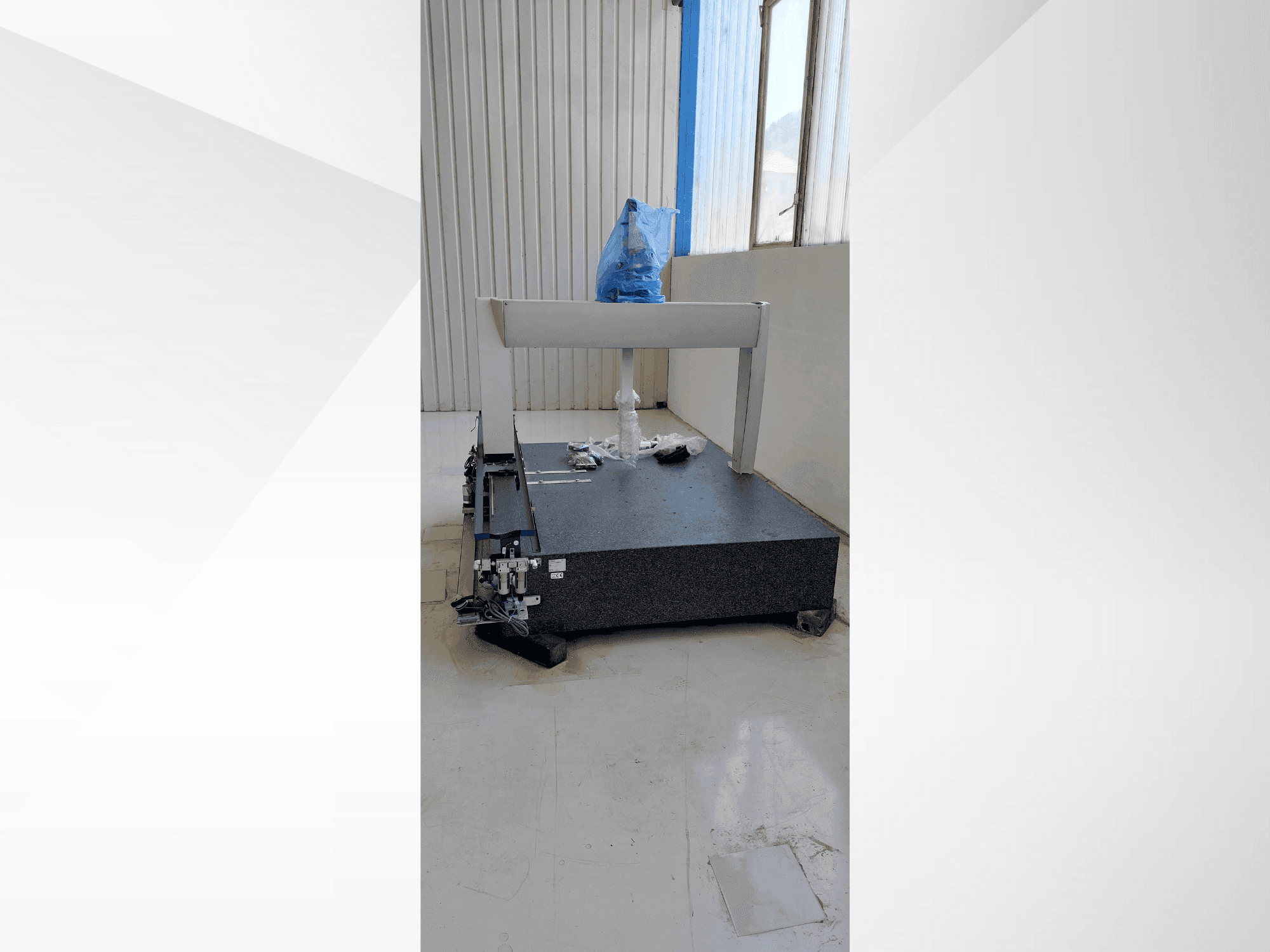 Widok z przodu maszyny ZEISS SPECTRUM 10/16/6